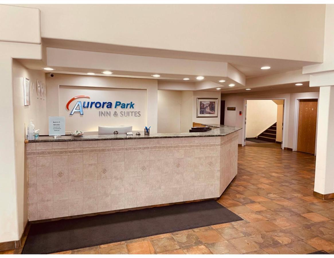 Aurora Park Inn & Suites Dawson Creek Esterno foto